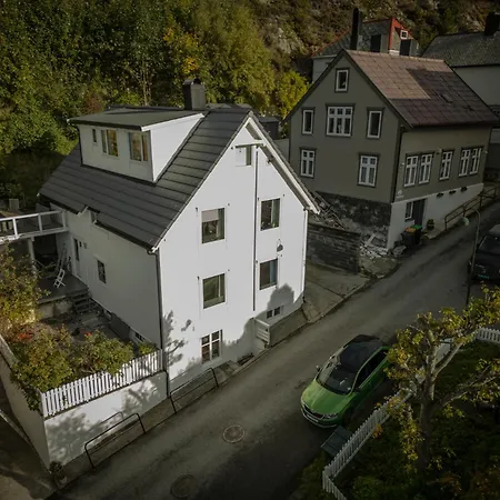 Lägenhet Koselig I Sentrum